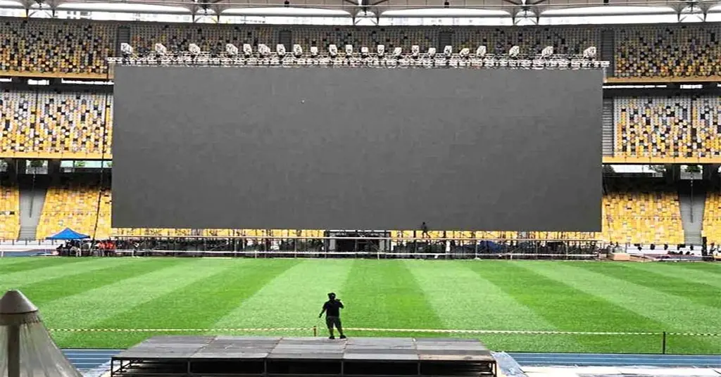 How Do You Handle Dead Pixels on a Stadium LED Screen
